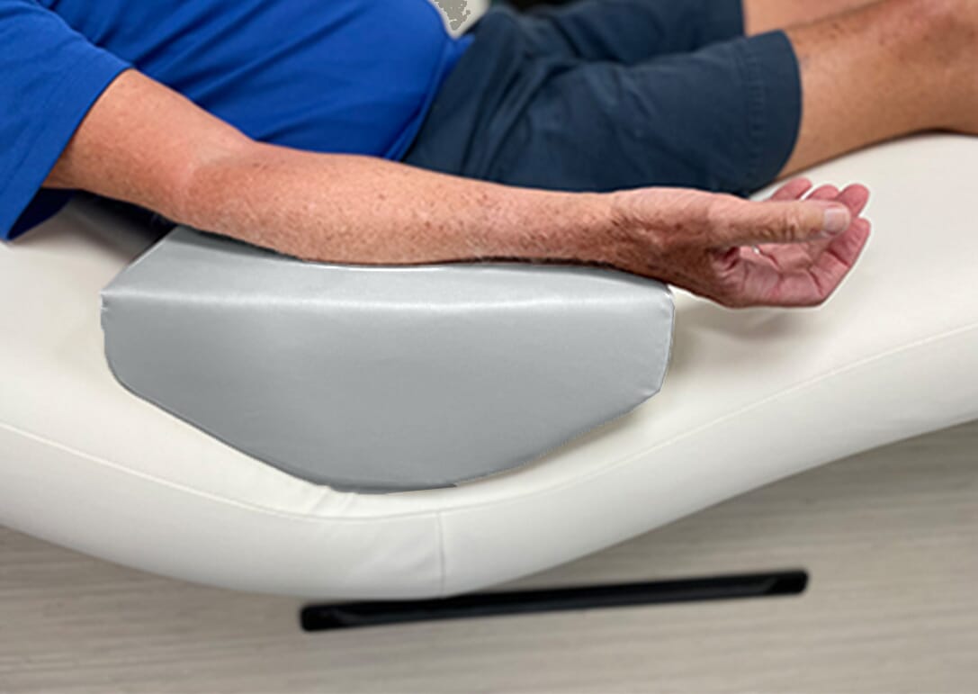 IV Armrest Bolster